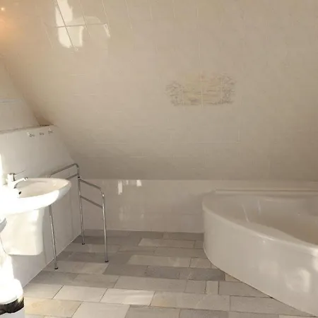 Дом отдыха Carola - 47-36 *