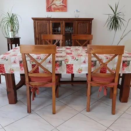 بيت للعطل Carola - 47-36