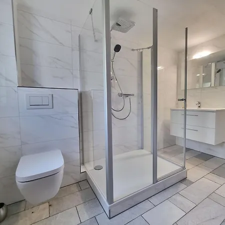 Carola - 47-36 بيت للعطل *