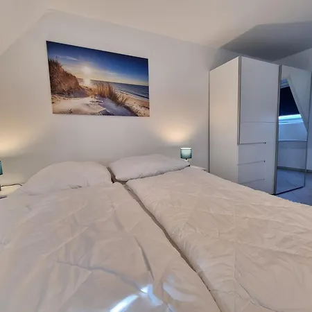 Carola - 47-36 * Kuehlungsborn